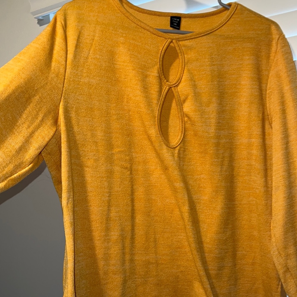 Yellow Top